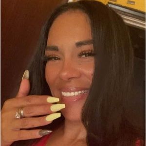 Meet your Posher, Maribel